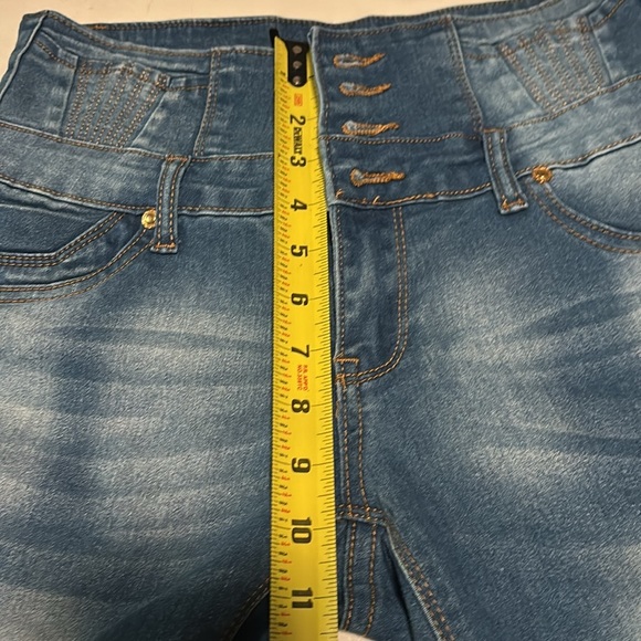 Tush Push High Waist Blue Denim Capris Jeans - Picture 9 of 11